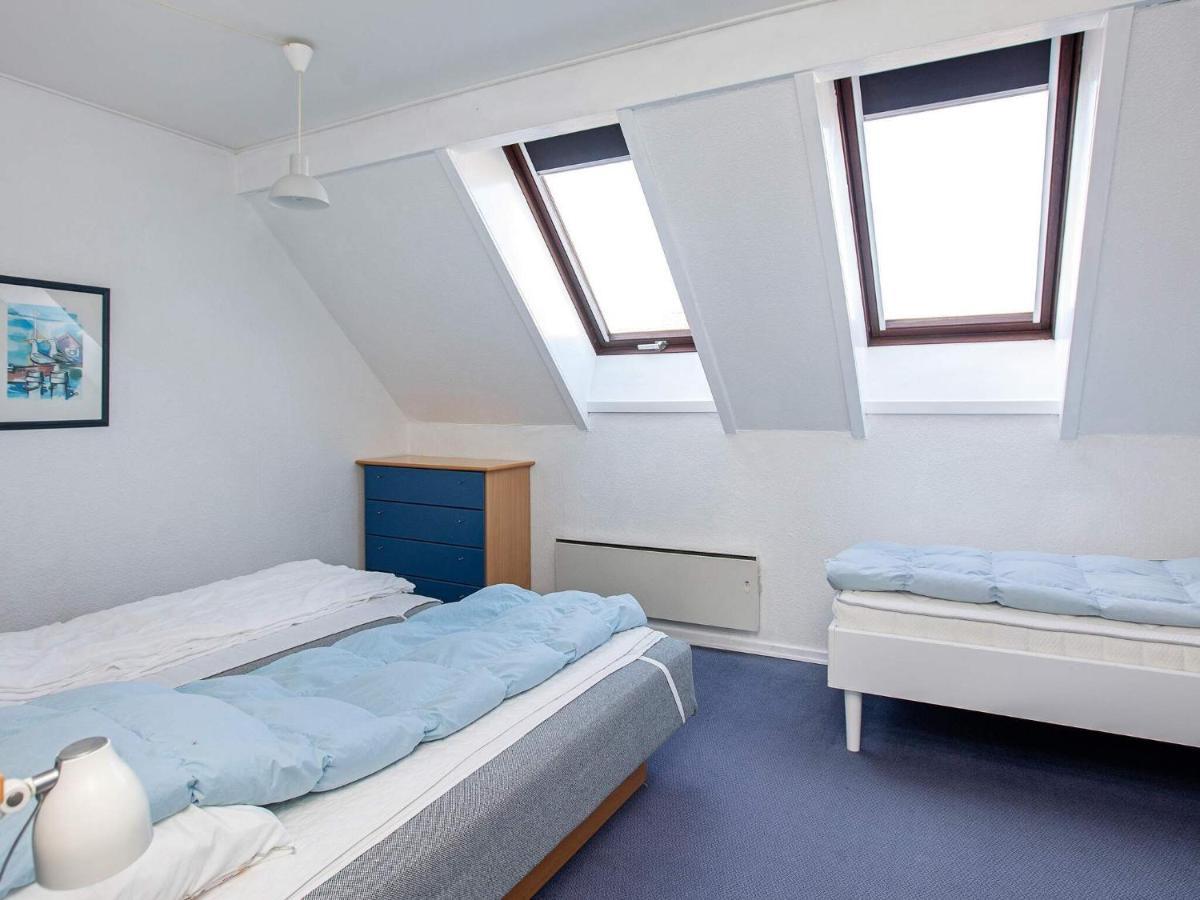 6 Person Holiday Home On A Holiday Park In Borre エクステリア 写真