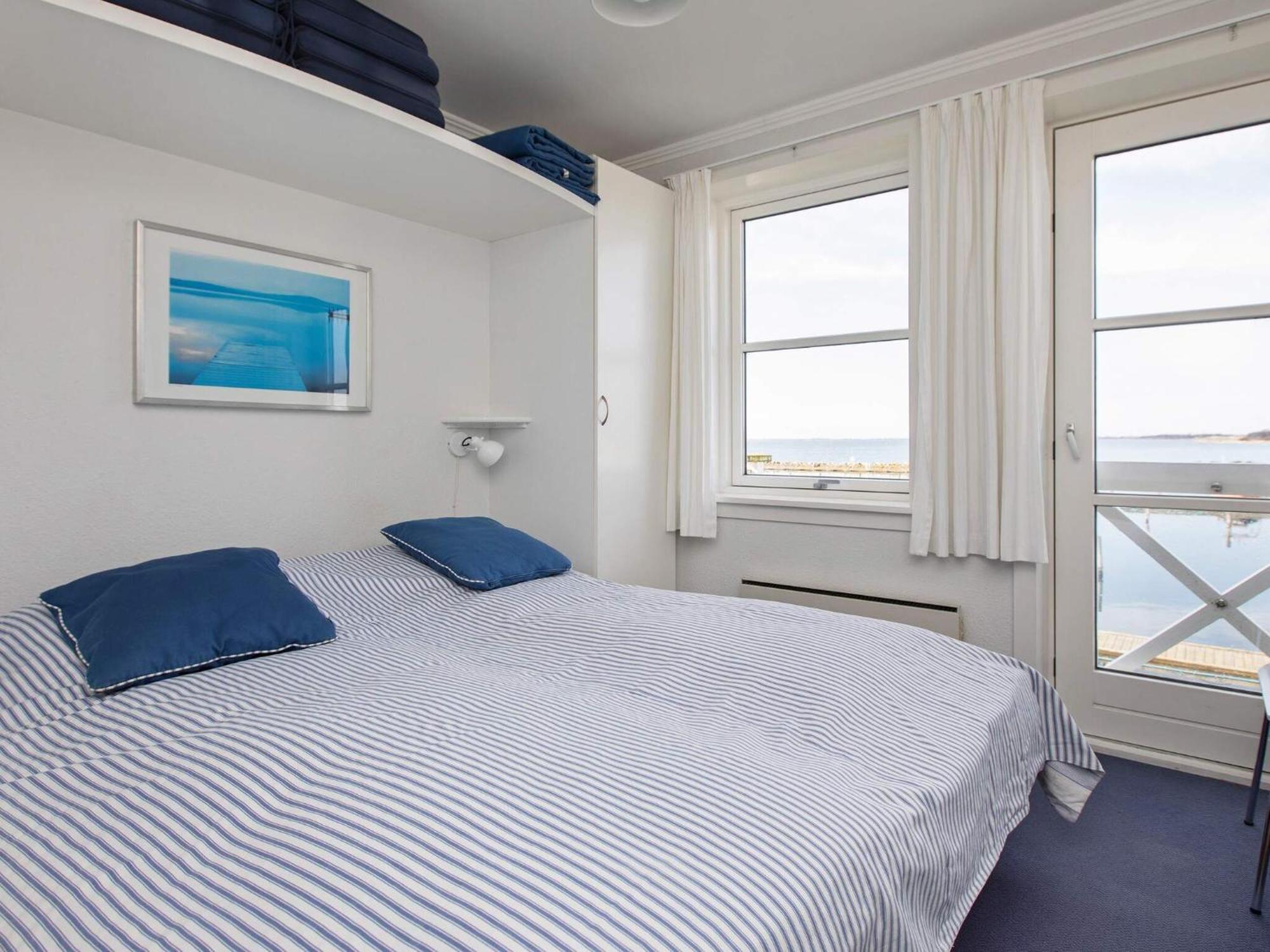 6 Person Holiday Home On A Holiday Park In Borre エクステリア 写真