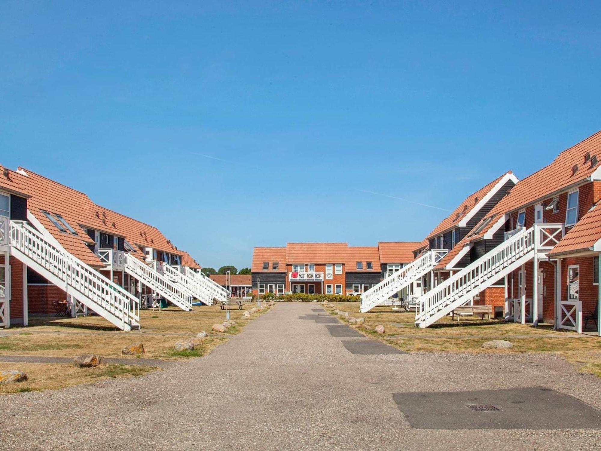 6 Person Holiday Home On A Holiday Park In Borre エクステリア 写真